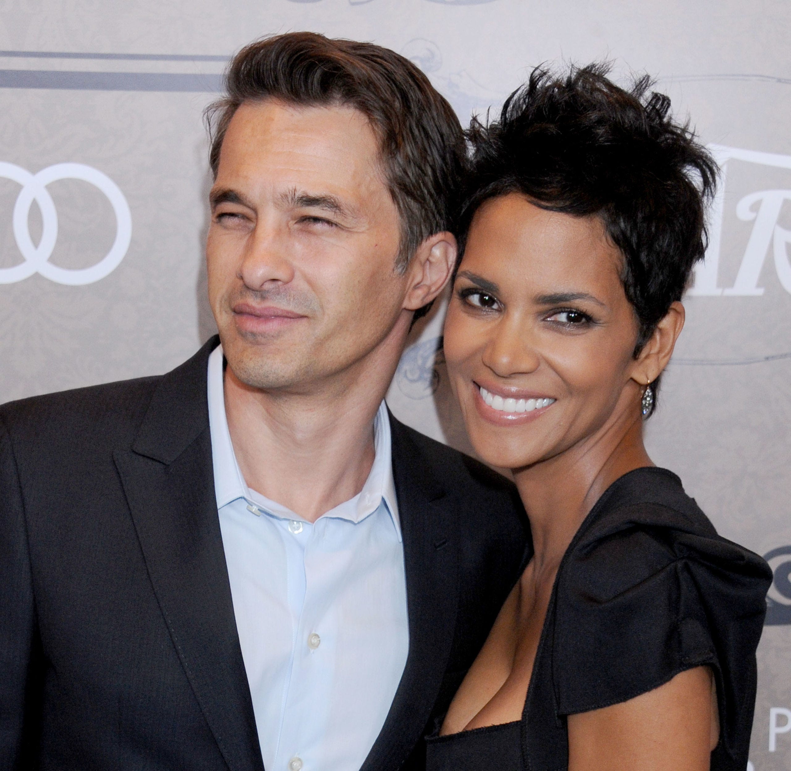halle berry olivier martinez astrology